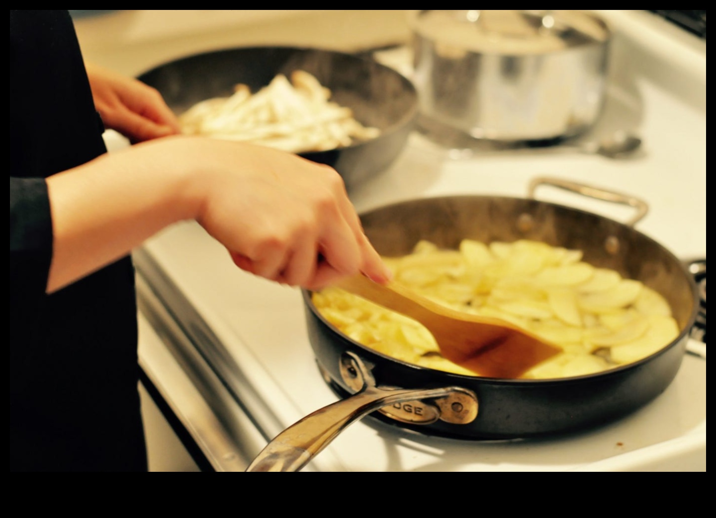 الأناقة المحلية: غرس الأسلوب في الطبخ المنزلي اليومي