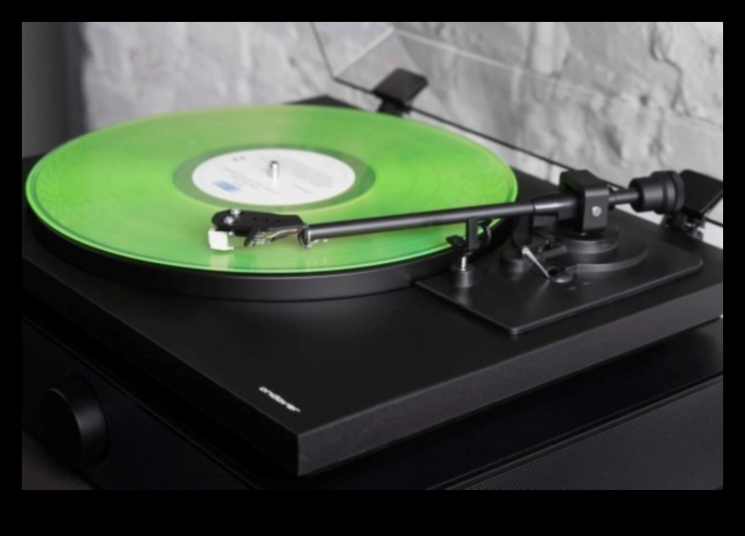 سونيك بليس: استكشاف الأفضل في الإلكترونيات الصوتية عالية الدقة